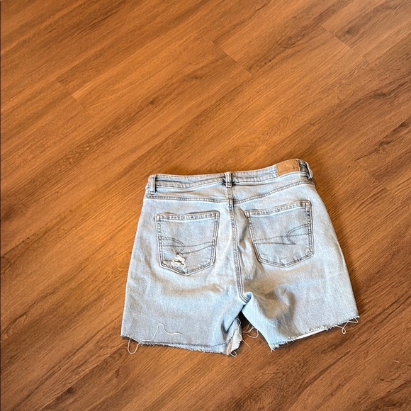 American Eagle Outfitters Blue Distressed Jean Shorts - Picture 4 of 4